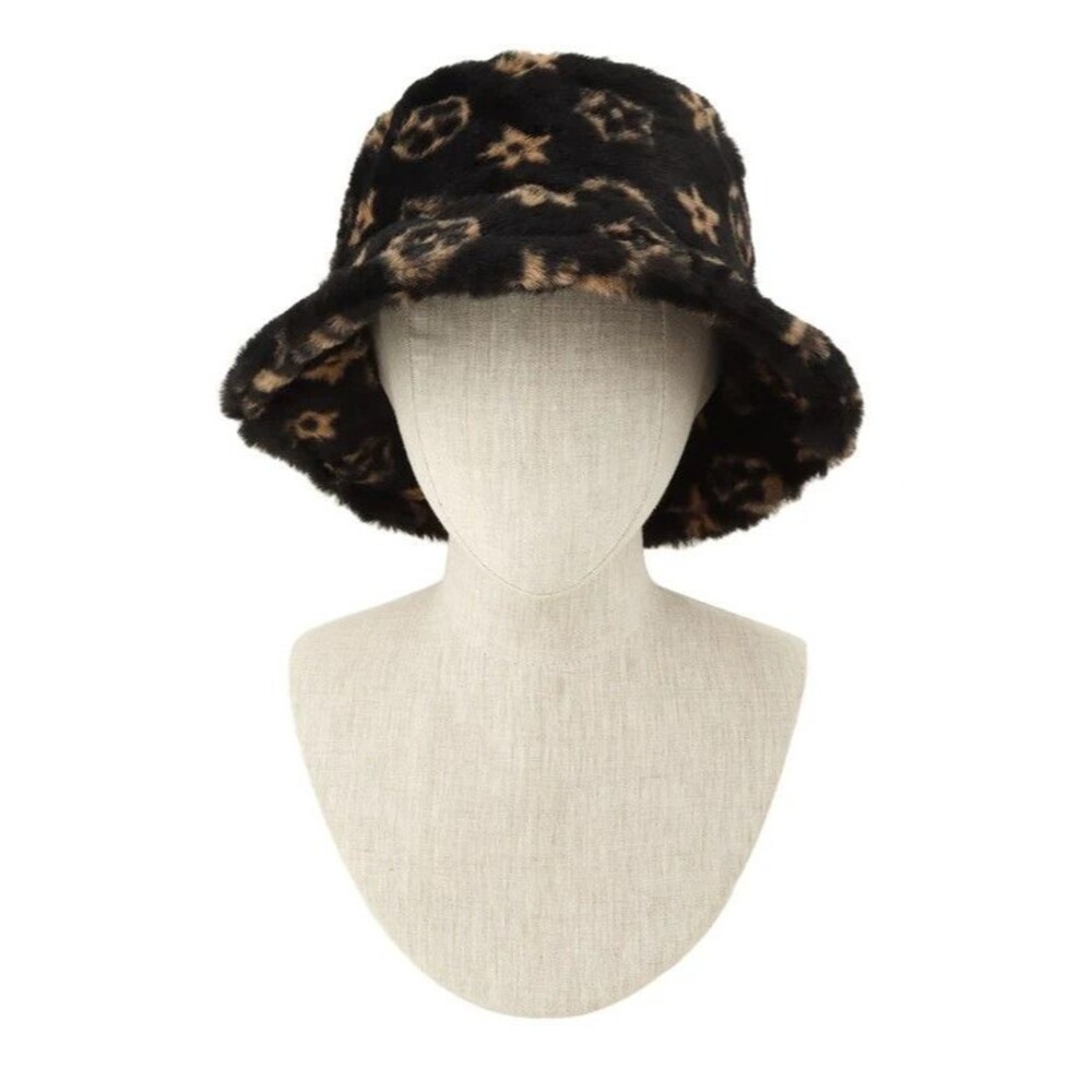 Geometric Pattern Fur Bucket Hat - Picture 4 of 5